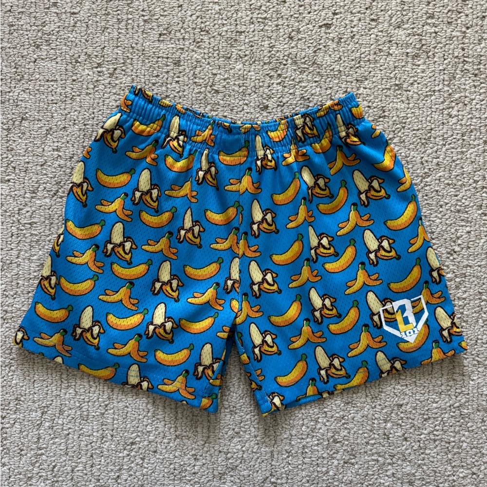 Baseball Lifestyle 101 Youth M Banana Print Blue Shorts, excellent condition!